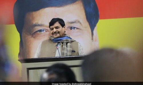 शिवपाल यादव ने बताया क्यों मिटा ली अखिलेश यादव से दूरी शिवपाल यादव ने बताया क्यों मिटा ली अखिलेश यादव से दूरी