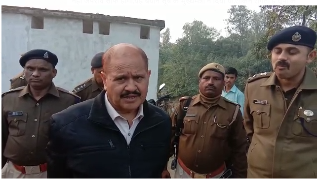 दिन दहाड़े नकाबपोश बदमाशों ने की बैंक में लूट, 2 लाख 40 हज़ार लेकर हुए फुर्र