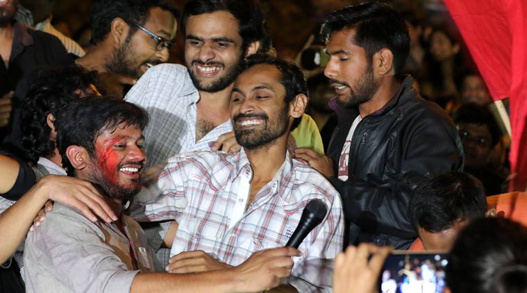 JNU मामले में 3 साल बाद 1200 पन्नों की चार्जशीट दायर, कन्हैया-खालिद समेत 10 पर देशद्रोह का आरोप JNU मामले में 3 साल बाद 1200 पन्नों की चार्जशीट दायर, कन्हैया-खालिद समेत 10 पर देशद्रोह का आरोप
