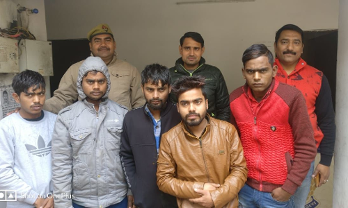 गाजियाबाद पुलिस ने 5 सटोरिए हथियार सहित किये गिरफ्तार गाजियाबाद पुलिस ने 5 सटोरिए हथियार सहित किये गिरफ्तार