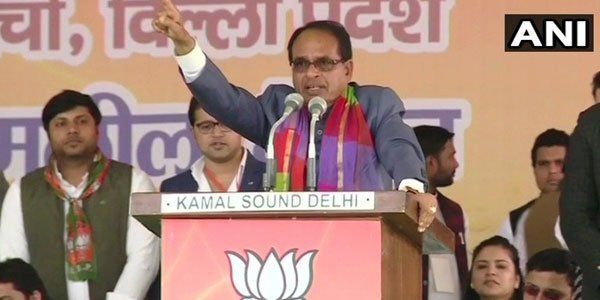 शिवराज सिंह बोले, बिना दूल्हे के घोड़ी कितना आगे जाएगी, अगर 4-6 बैठे तो घोड़ी का क्या होगा? शिवराज सिंह बोले, बिना दूल्हे के घोड़ी कितना आगे जाएगी, अगर 4-6 बैठे तो घोड़ी का क्या होगा?