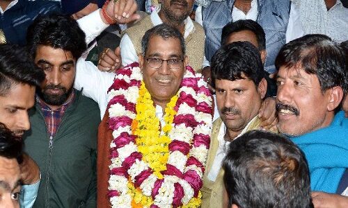 बीजेपी दो तिहाई बहुमत के बाद क्यों हार गई एक वोट से यह चुनाव!