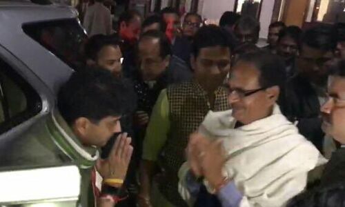 आखिर मिल गया जबाब, महाराजा क्यों गये शिवराज के द्वार? आखिर मिल गया जबाब, महाराजा क्यों गये शिवराज के द्वार?