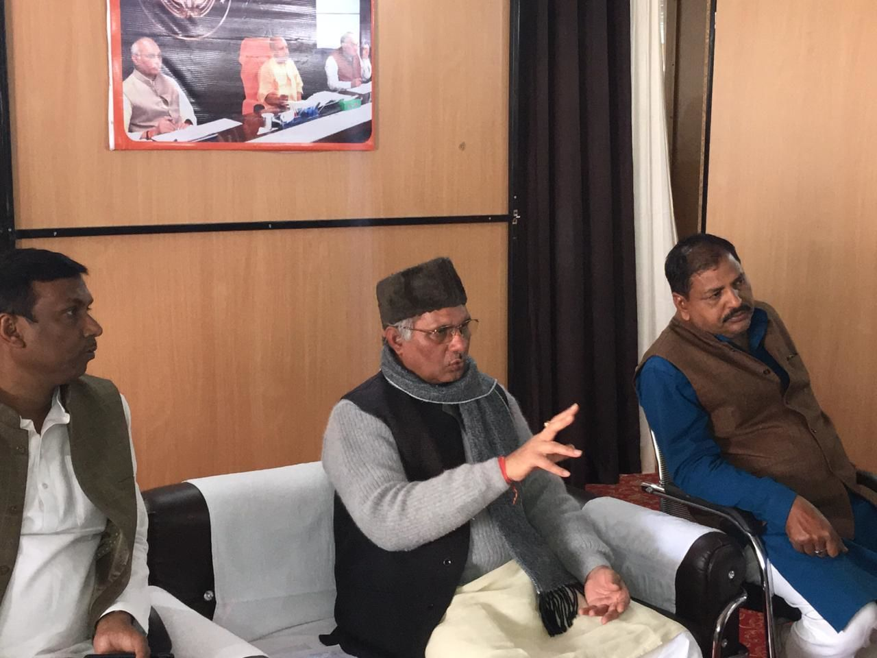सिंचाई मंत्री धर्मपाल सिंह ने विपक्ष पर बोला हमला ,जो स्ट्रीम बाथ से बाथरूम में स्नान करते थे आज वो पवित्र संगम में स्नान करने को बाध्य सिंचाई मंत्री धर्मपाल सिंह ने विपक्ष पर बोला हमला ,जो स्ट्रीम बाथ से बाथरूम में स्नान करते थे आज वो पवित्र संगम में स्नान करने को बाध्य