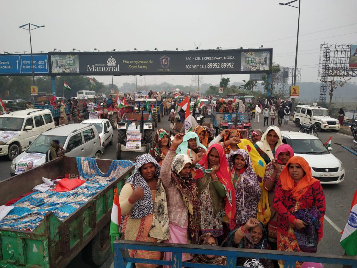 किसानों ने फिर भरी हुंकार, प्रदर्शन के चलते दिल्ली-नोएडा DND फ्लाईओवर बंद किसानों ने फिर भरी हुंकार, प्रदर्शन के चलते दिल्ली-नोएडा DND फ्लाईओवर बंद