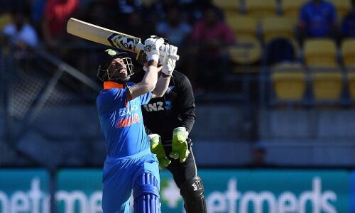 #INDvNZ : हार्दिक पंड्या के छक्कों से दहला न्यूजीलैंड, 5वीं बार किया ये बड़ा कारनामा