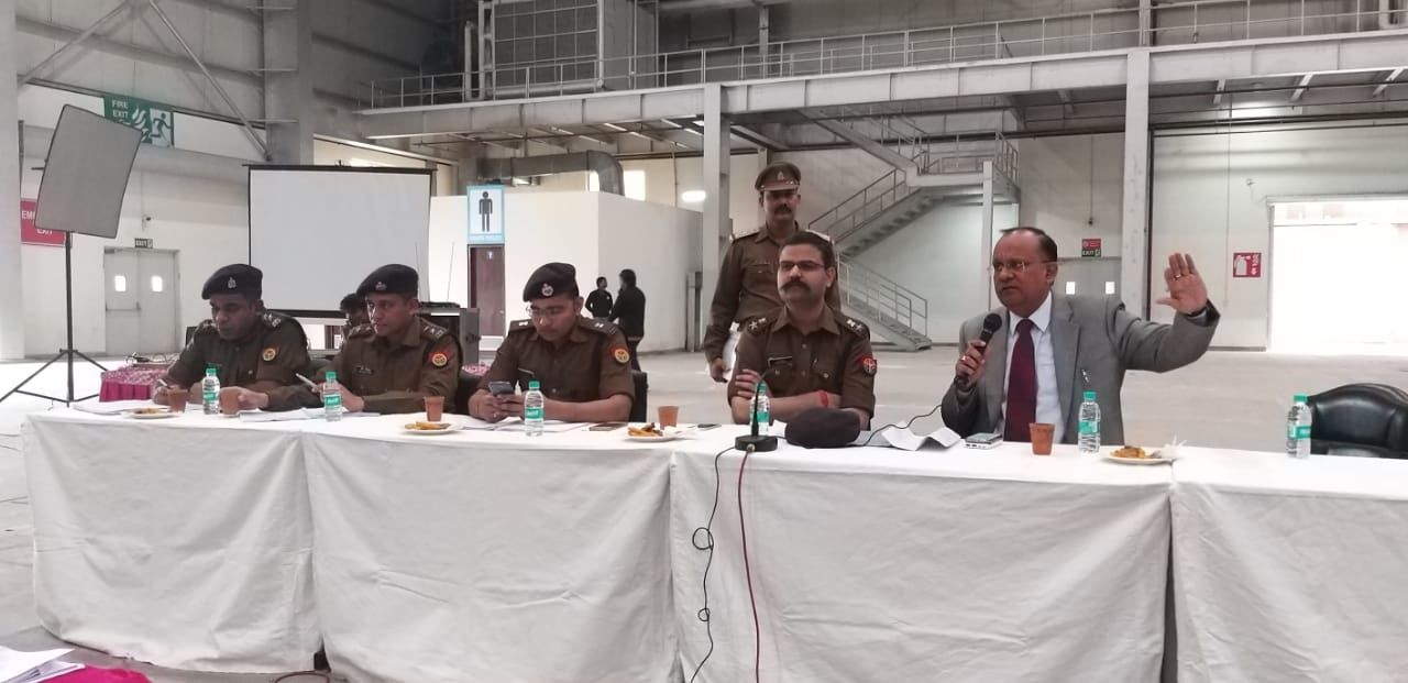 डीएम बीएन सिंह और एसएसपी वैभव कृष्ण की अवैध शराब के खिलाफ सयुंक्त कार्यवाही, 1648 पौवा हरियाणा मार्का शराब बरामद डीएम बीएन सिंह और एसएसपी वैभव कृष्ण की अवैध शराब के खिलाफ सयुंक्त कार्यवाही, 1648 पौवा हरियाणा मार्का शराब बरामद