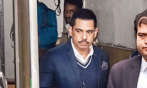 ईडी ने रॉबर्ट वाड्रा की कंपनी की 4.62 करोड़ रुपये की संपत्ति की कुर्क