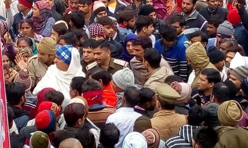 गाजियाबाद: डंफर की चपेट में आकर छात्रा की दर्दनाक मौत