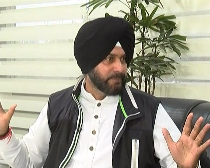 नवजोत सिंह सिद्धू ने किया वीडियो शेयर, देखकर मचेगा हडकंप नवजोत सिंह सिद्धू ने किया वीडियो शेयर, देखकर मचेगा हडकंप