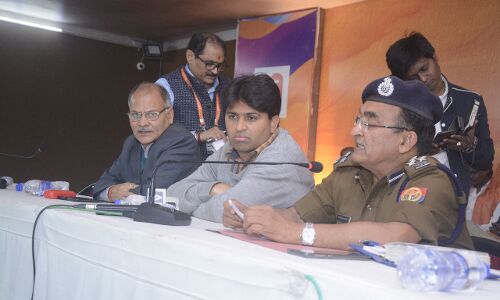 महाशिवरात्रि पर्व कल 60 लाख से 1 करोड़ श्रद्धालुओं के आने का है अनुमान महाशिवरात्रि पर्व कल 60 लाख से 1 करोड़ श्रद्धालुओं के आने का है अनुमान