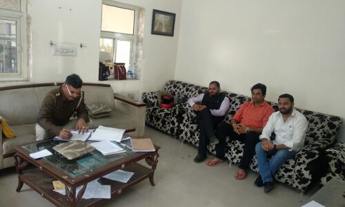 सीएम और पीएम के कार्यक्रम को लेकर सपा कार्यकर्ता लिए हिरासत में