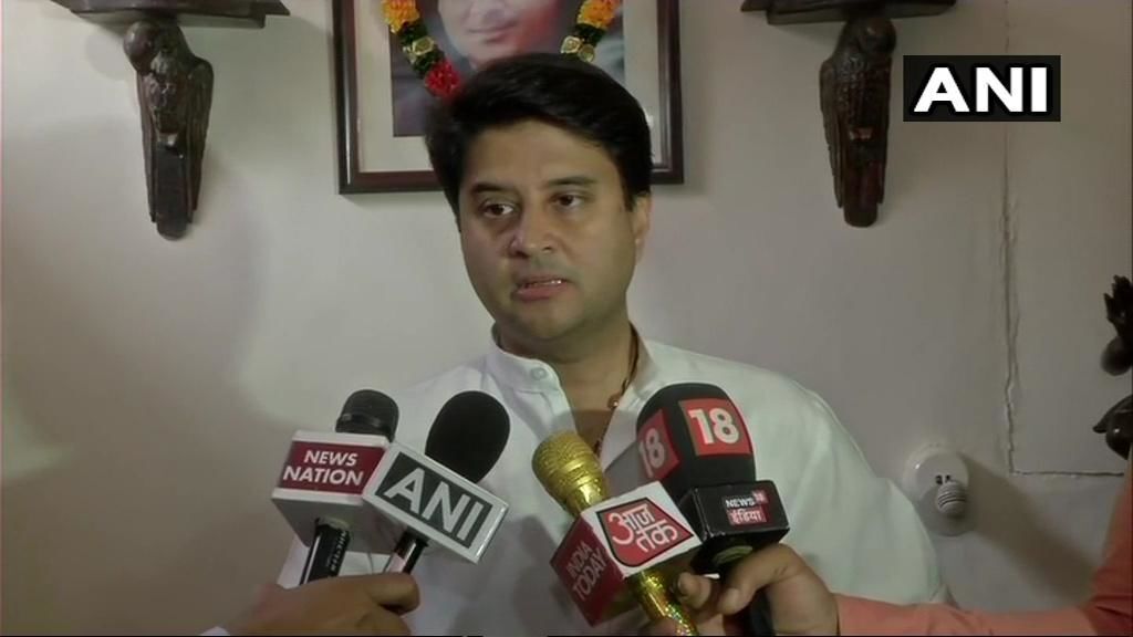 यूपी में सपा-बसपा से गठबंधन को लेकर ज्योतिरादित्य सिंधिया का बड़ा बयान यूपी में सपा-बसपा से गठबंधन को लेकर ज्योतिरादित्य सिंधिया का बड़ा बयान
