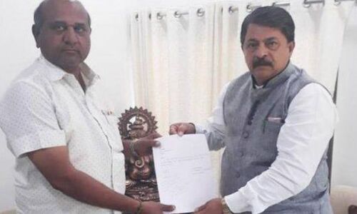 कांग्रेस का तीसरा विधायक बीजेपी में शामिल, लगातार कांग्रेस को झटके पर झटका