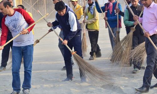 मेले की व्यवस्थाएं रहने तक शौचालय एवं सफाई के इंतजाम रहेंगे बरकरार, संगम तट को निरंतर स्वच्छ रहने की व्यवस्था पर रही नजर मेले की व्यवस्थाएं रहने तक शौचालय एवं सफाई के इंतजाम रहेंगे बरकरार, संगम तट को निरंतर स्वच्छ रहने की व्यवस्था पर रही नजर