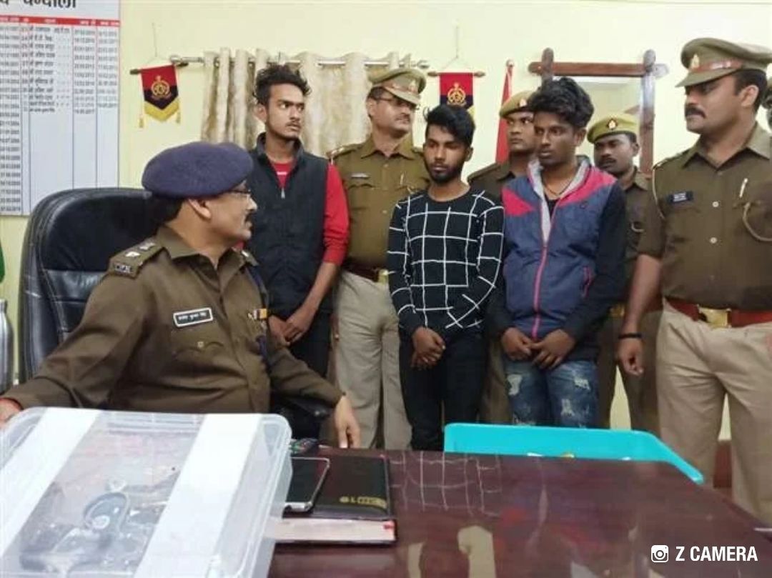 अंतरप्रांतीय आटोलिफ्टर गैंग के तीन शातिर बदमाश गिरफ्तार, सात बाइकें बरामद अंतरप्रांतीय आटोलिफ्टर गैंग के तीन शातिर बदमाश गिरफ्तार, सात बाइकें बरामद