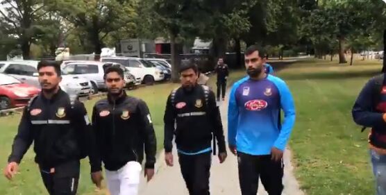 न्यूजीलैंड में शूटआउट के वक्त मस्जिद में थे बांग्लादेशी क्रिकेटर, ऐसे जान बचाकर भागे - 40 की हुई है मौत