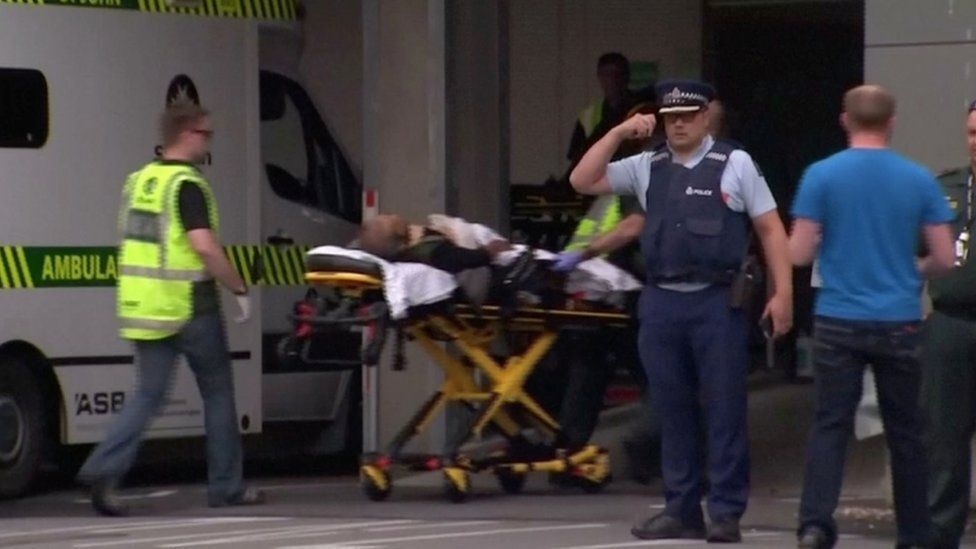 न्यूजीलैंड की मस्जिदों में आतंकी हमले के बाद 9 भारतीय लापता, 49 लोगों की हुई है मौत