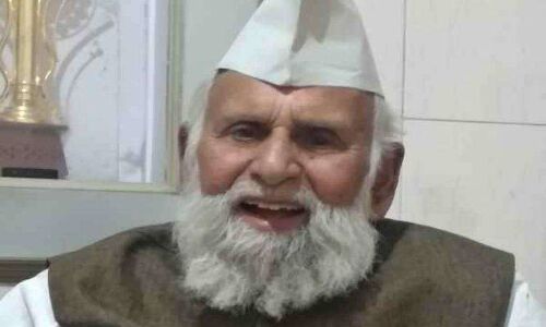 संभल से बनाये गए उम्मीदवार पूर्व सांसद शफीकुर् रहमान बर्क़ का फिर एक विवादित बयान संभल से बनाये गए उम्मीदवार पूर्व सांसद शफीकुर् रहमान बर्क़ का फिर एक विवादित बयान