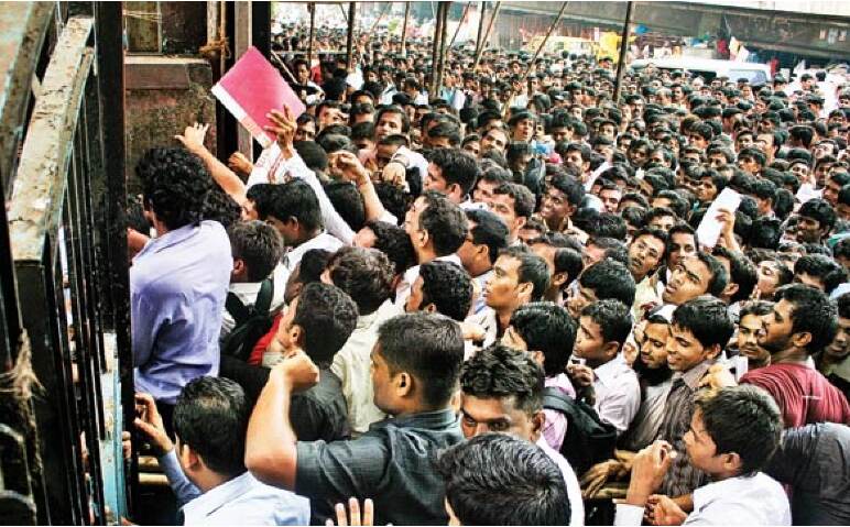 पांच सालों में पौने पांच करोड़ रोजगार हुए कम, जरा ये रिपोर्ट भी चौकीदार साहब पढ़ लेते पांच सालों में पौने पांच करोड़ रोजगार हुए कम, जरा ये रिपोर्ट भी चौकीदार साहब पढ़ लेते