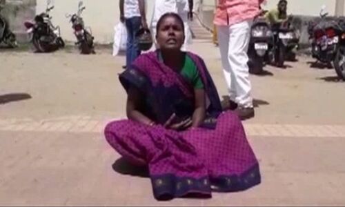 लालूप्रसाद यादव से मिलने जब जेल पहुंची मुन्नी लालूप्रसाद यादव से मिलने जब जेल पहुंची मुन्नी