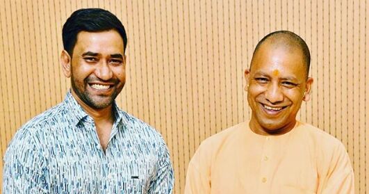 बीजेपी में शामिल हुए भोजपुरी एक्टर निरहुआ, आजमगढ़ से अखिलेश यादव को दे सकते हैं टक्कर! बीजेपी में शामिल हुए भोजपुरी एक्टर निरहुआ, आजमगढ़ से अखिलेश यादव को दे सकते हैं टक्कर!