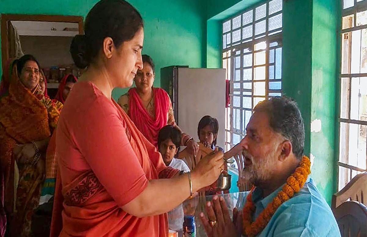 पप्पू यादव ने मधेपुरा से भरा नामांकन पप्पू यादव ने मधेपुरा से भरा नामांकन