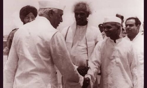 प्रयागराज की इन दो सीटों ने दिए है देश को कई प्रधानमंत्री,जानिए क्या है वर्तमान हालात! प्रयागराज की इन दो सीटों ने दिए है देश को कई प्रधानमंत्री,जानिए क्या है वर्तमान हालात!