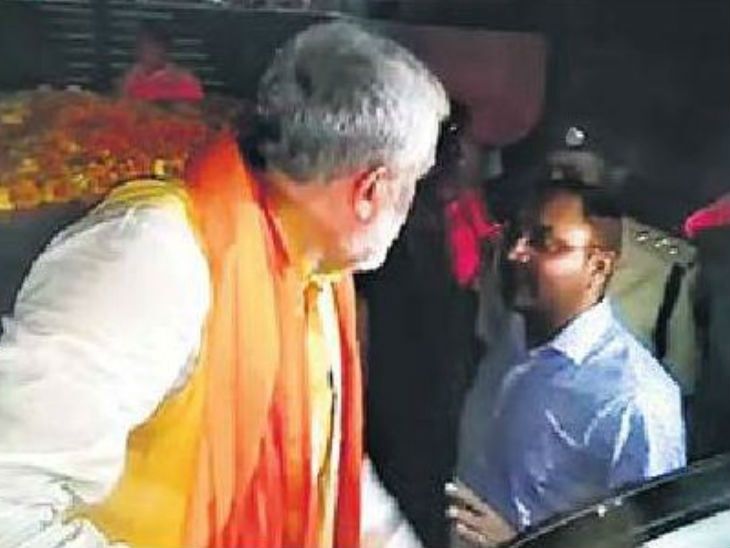 केंद्रीय मंत्री अश्विनी चौबे ने की SDM से बदसलूकी, बक्सर में काफिला रोकने पर भड़क गए? केंद्रीय मंत्री अश्विनी चौबे ने की SDM से बदसलूकी, बक्सर में काफिला रोकने पर भड़क गए?