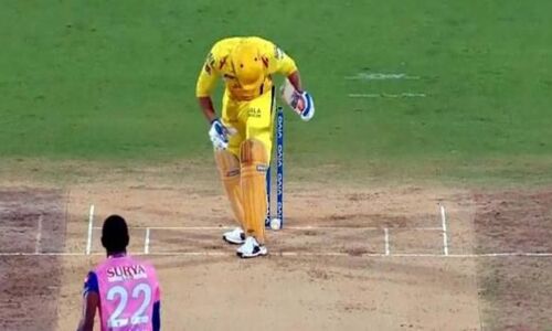 IPL : 0 पर बोल्ड होकर भी बचे धोनी, देखिये वीडियो