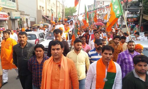 बीजेपी ने दिया महागठबंधन को बड़ा झटका, इस बड़े नेता को कराया बीजेपी में शामिल बीजेपी ने दिया महागठबंधन को बड़ा झटका, इस बड़े नेता को कराया बीजेपी में शामिल