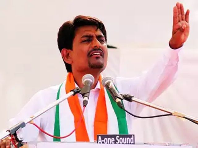 लोकसभा चुनाव से पहले कांग्रेस को बड़ा झटका? अल्पेश ठाकोर छोड़ेंगे कांग्रेस? जानिए- पूरा मामला