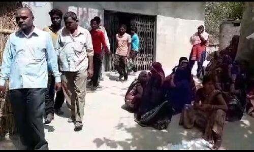 फांसी के फंदे से लटकता मिला विवाहिता का शव