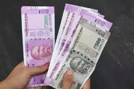 सरकार की इस स्कीम से हो जाएगा 10 लाख का फंड बन जाएंगे लखपति! सरकार की इस स्कीम से हो जाएगा 10 लाख का फंड बन जाएंगे लखपति!