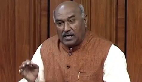 टिकट कटने से नाराज BJP सांसद हरिओम पांडे का आरोप, पैसा-लड़की और गणेश परिक्रमा से मिलता है टिकट टिकट कटने से नाराज BJP सांसद हरिओम पांडे का आरोप, पैसा-लड़की और गणेश परिक्रमा से मिलता है टिकट