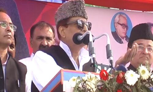 कोई मुझे पिल्ला या हरामजादा कहता हैं कोई गुरेज नहीं, लेकिन अगर इस बार बहके तो तुम्हारे फ्रिज में क्या सब चेक होगा - आज़म खान कोई मुझे पिल्ला या हरामजादा कहता हैं कोई गुरेज नहीं, लेकिन अगर इस बार बहके तो तुम्हारे फ्रिज में क्या सब चेक होगा - आज़म खान