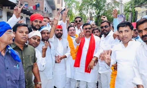 महागठबंधन प्रत्याशी श्याम सिंह यादव ने किया नामांकन, प्रस्तावक बनें संजय यादव एडवोकेट