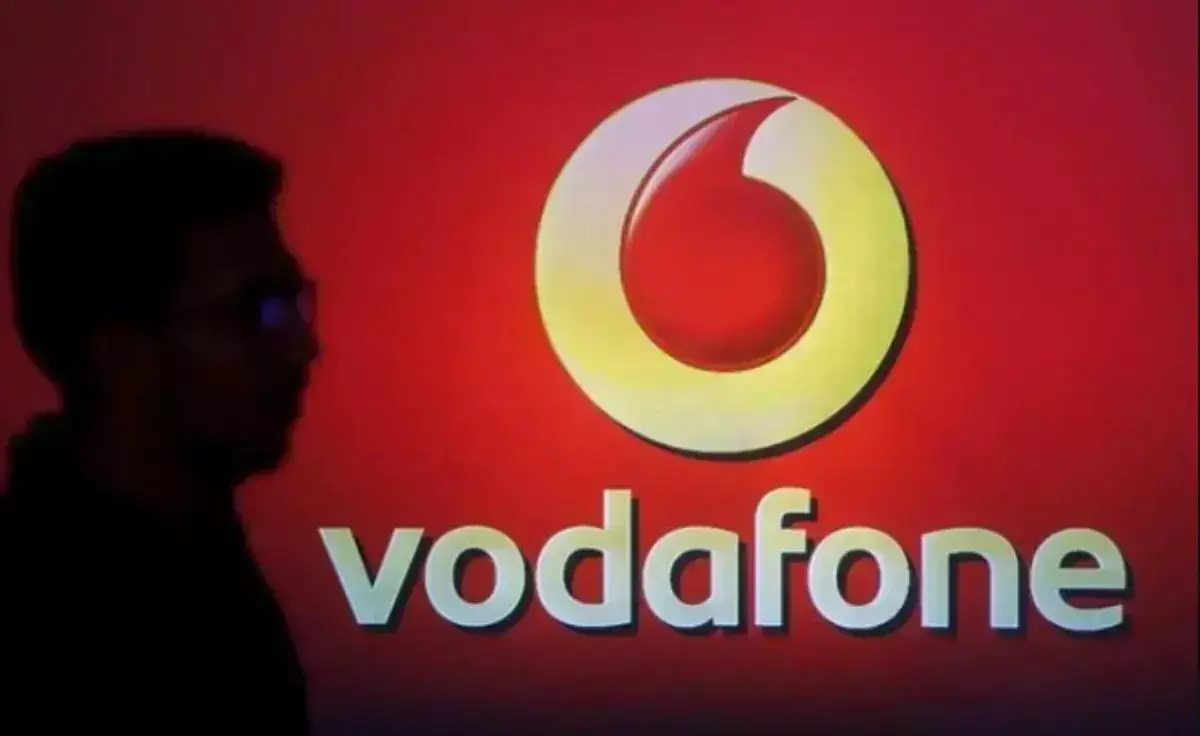 Vodafone लेकर आया एक नया धमाकेदार प्लान, अब यूजर्स का होगा हर महीने मिनिमम रिचार्ज से छुटकारा Vodafone लेकर आया एक नया धमाकेदार प्लान, अब यूजर्स का होगा हर महीने मिनिमम रिचार्ज से छुटकारा