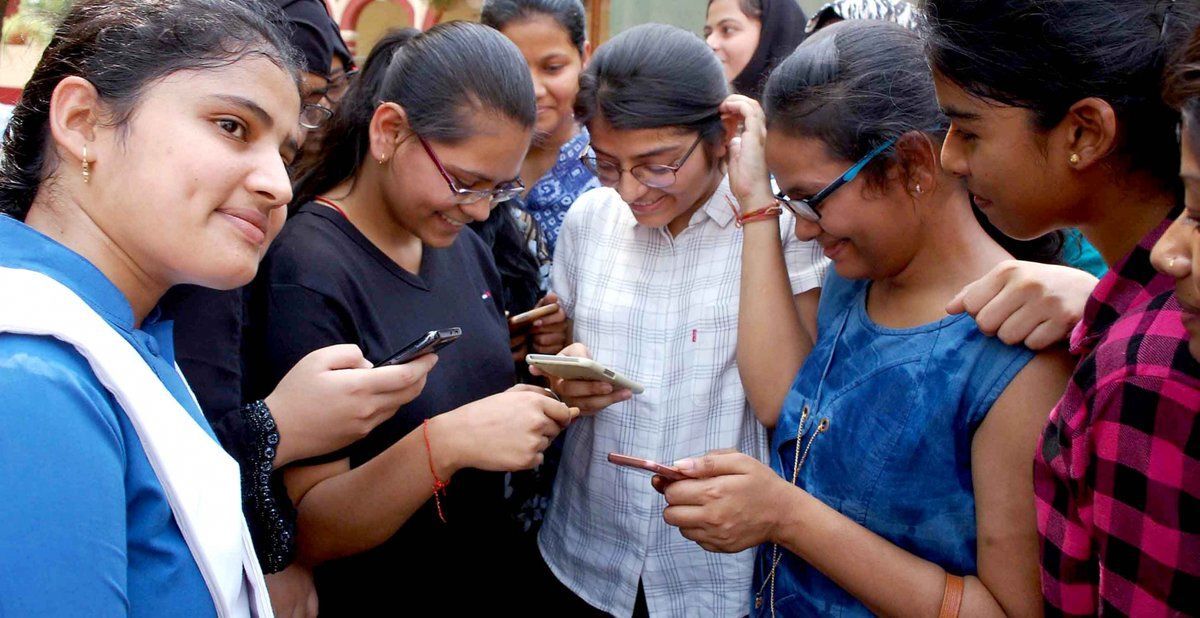 HPBOSE 10th Matric Results 2019 Himachal Pradesh Board Live Updates: हिमाचल बोर्ड की 10वीं का रिजल्ट घोषित