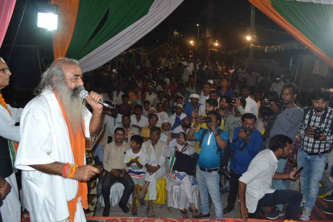 यूपी कांग्रेस में जतिन के बाद मची खलबली, ज्यादातर ब्राह्मण हुए आचार्य प्रमोद कृष्णम के साथ लामबंद यूपी कांग्रेस में जतिन के बाद मची खलबली, ज्यादातर ब्राह्मण हुए आचार्य प्रमोद कृष्णम के साथ लामबंद