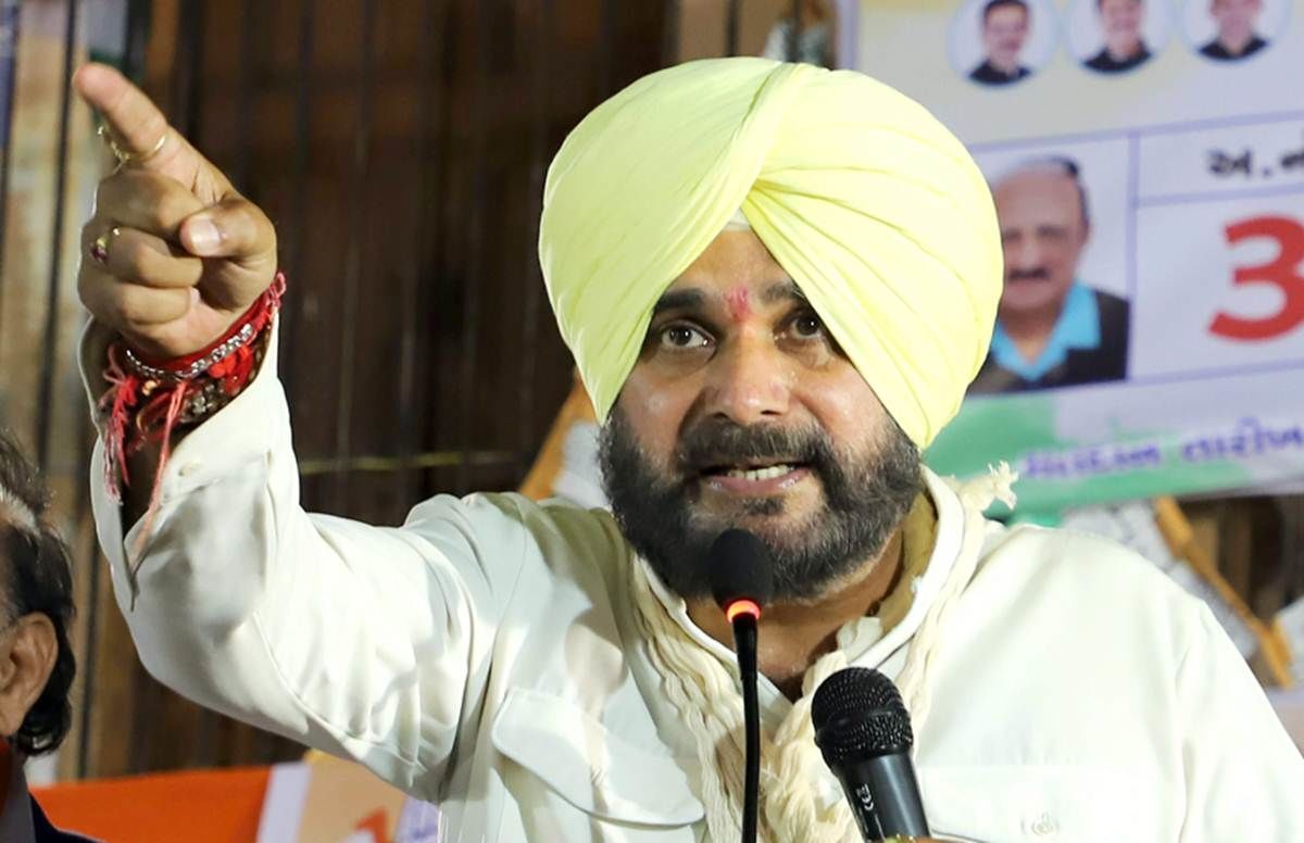 Loksabha Elections 2019: नवजोत सिद्धू ने राहुल गांधी को लेकर कही बड़ी बात Loksabha Elections 2019: नवजोत सिद्धू ने राहुल गांधी को लेकर कही बड़ी बात