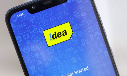 Idea का प्रीपेड ग्राहकों को तोहफा, 1 साल तक मिलेंगे कॉलिंग और डेटा, जानें- क्या है प्लान