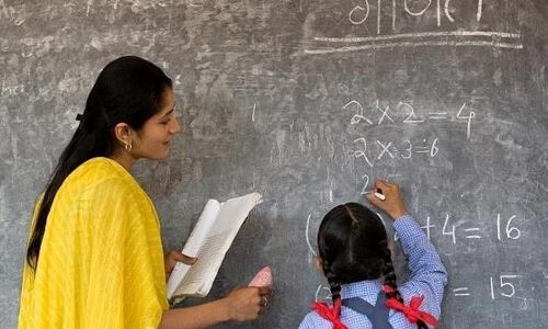 सरकारी शिक्षक बनने का बड़ा मौका, यहां निकली है 14000 से ज्यादा वैकेंसी, जानें- कैसे करें अप्लाई
