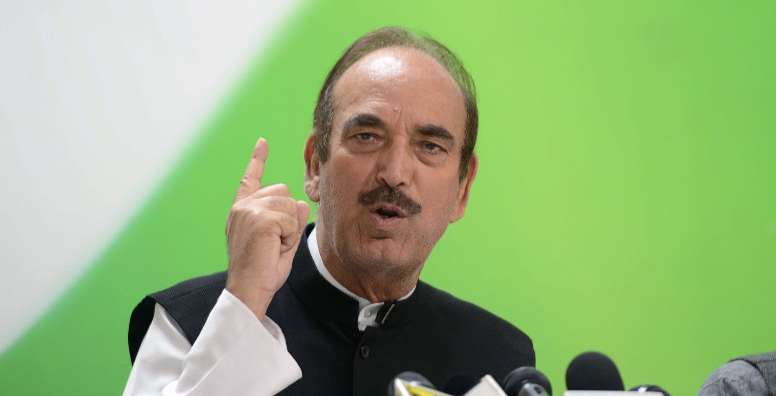 कांग्रेस नेता गुलाम नबी आजाद ने नीतीश कुमार को लेकर किया बड़ा दावा, सुनकर BJP में मचेगी खलबली! कांग्रेस नेता गुलाम नबी आजाद ने नीतीश कुमार को लेकर किया बड़ा दावा, सुनकर BJP में मचेगी खलबली!