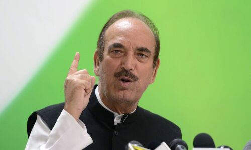 कांग्रेस नेता गुलाम नबी आजाद ने नीतीश कुमार को लेकर किया बड़ा दावा, सुनकर BJP में मचेगी खलबली! कांग्रेस नेता गुलाम नबी आजाद ने नीतीश कुमार को लेकर किया बड़ा दावा, सुनकर BJP में मचेगी खलबली!