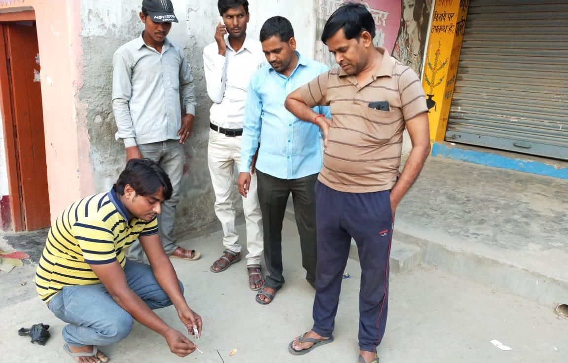 जीत के साथ जश्न में डूब गए भाजपा कार्यकरता, आतिशबाजी के साथ बैंड बाजा की धुन पर खूब थिरके जीत के साथ जश्न में डूब गए भाजपा कार्यकरता, आतिशबाजी के साथ बैंड बाजा की धुन पर खूब थिरके