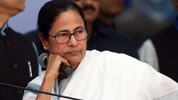 ममता बनर्जी को लगा बड़ा झटका, इस मंत्री ने अपने पद से दिया इस्तीफा, बंगाल की सियासत में मची खलबली ममता बनर्जी को लगा बड़ा झटका, इस मंत्री ने अपने पद से दिया इस्तीफा, बंगाल की सियासत में मची खलबली
