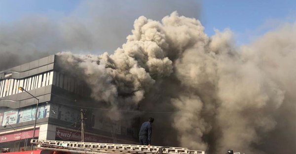 सूरत हादसे का एक सच सामने आया, इस बड़ी कमी से बुझ गये 22 परिवारों के चिराग! सूरत हादसे का एक सच सामने आया, इस बड़ी कमी से बुझ गये 22 परिवारों के चिराग!