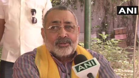 बाबा रामदेव के जनसंख्या नियंत्रण वाले बयान पर गिरिराज सिंह का भी आया बयान