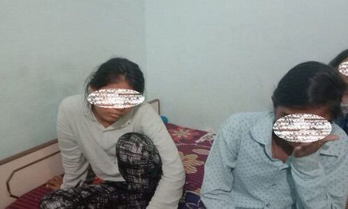 हरियाणा में ताऊ बना हैवान, बहु और जवान भतीजियों को नंगा करके बुरी तरह किया बेहाल! हरियाणा में ताऊ बना हैवान, बहु और जवान भतीजियों को नंगा करके बुरी तरह किया बेहाल!